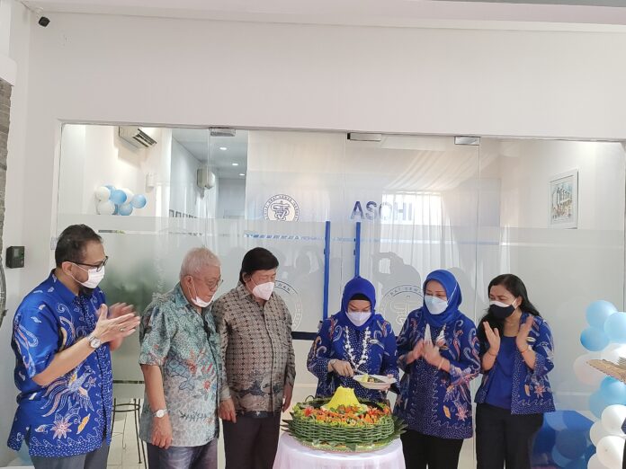 Dengan adanya gedung baru ini diharapkan agar para anggota ASOHI dapat melaksanakan tugas dan pedomannya dengan lebih baik, sehingga industri obat hewan Indonesia akan selalu mengalami tren yang positif.