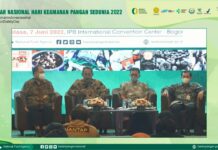 Dengan kejadian ini maka tidak mengherankan jika kemudian dunia memberi perhatian khusus pada produk hewan. Sebab, penyakit hewan dapat ditularkan ke manusia melalui produknya.