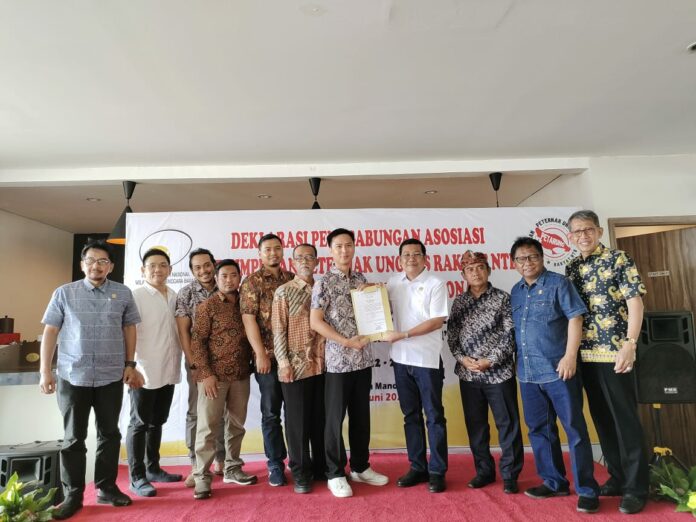 Peleburan Petarung dengan PPN ini menghasilkan Pengurus Wilayah PPN Provinsi NTB dengan dilantiknya Diyan Riyatmoko sebagai pengawas, Christopher Brillianto sebagai Ketua dan Felix Soedharma sebagai Wakil Ketua periode 2022-2026.